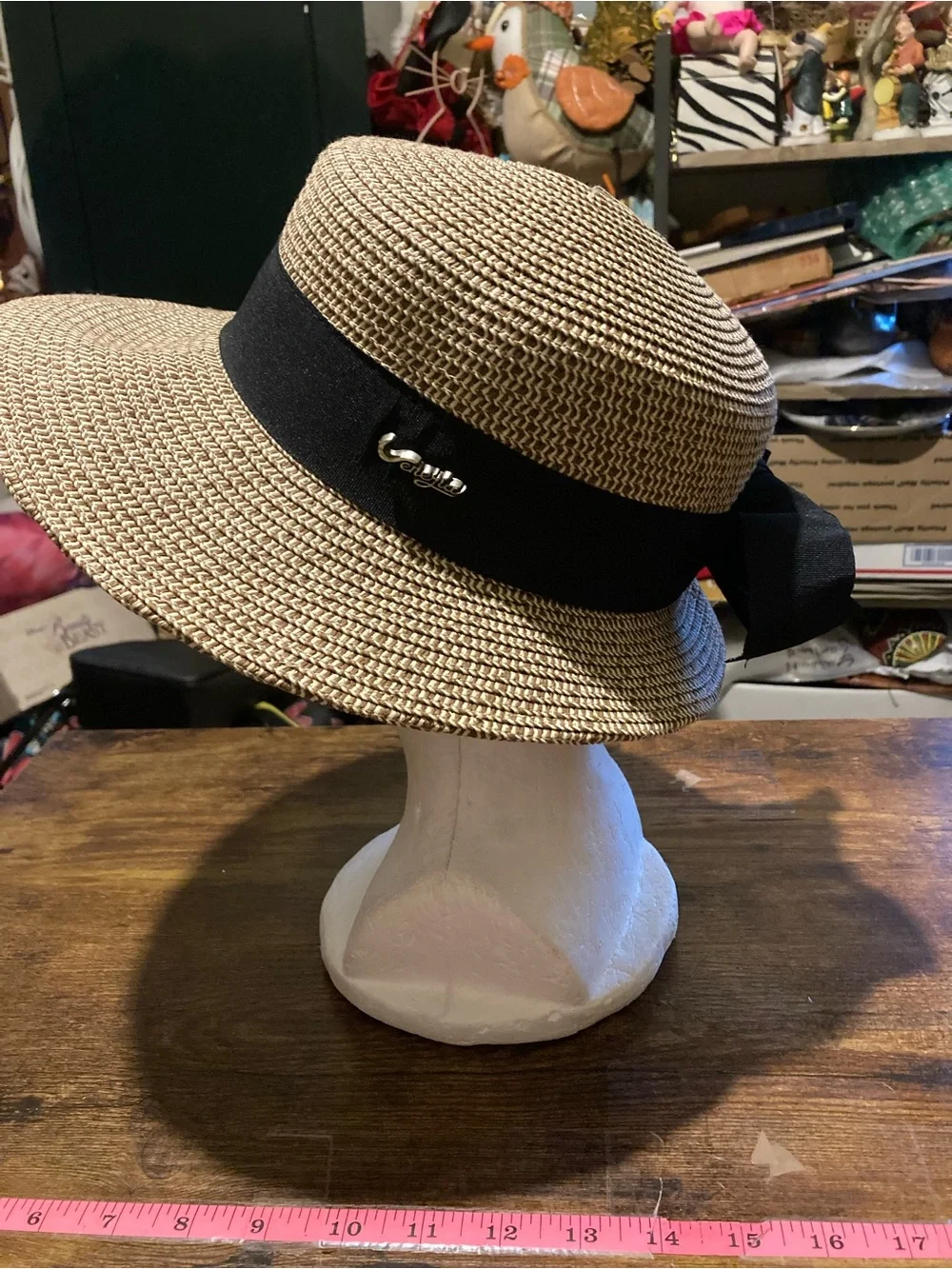 Laguna Trading 100% paper hat for ladies